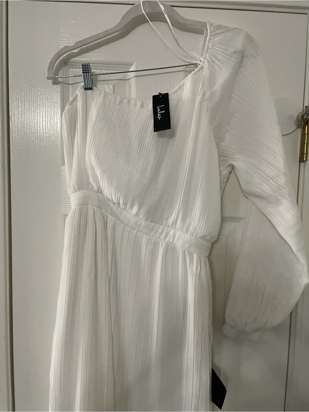 Lulu's White One-Shoulder Pleated Maxi Dress